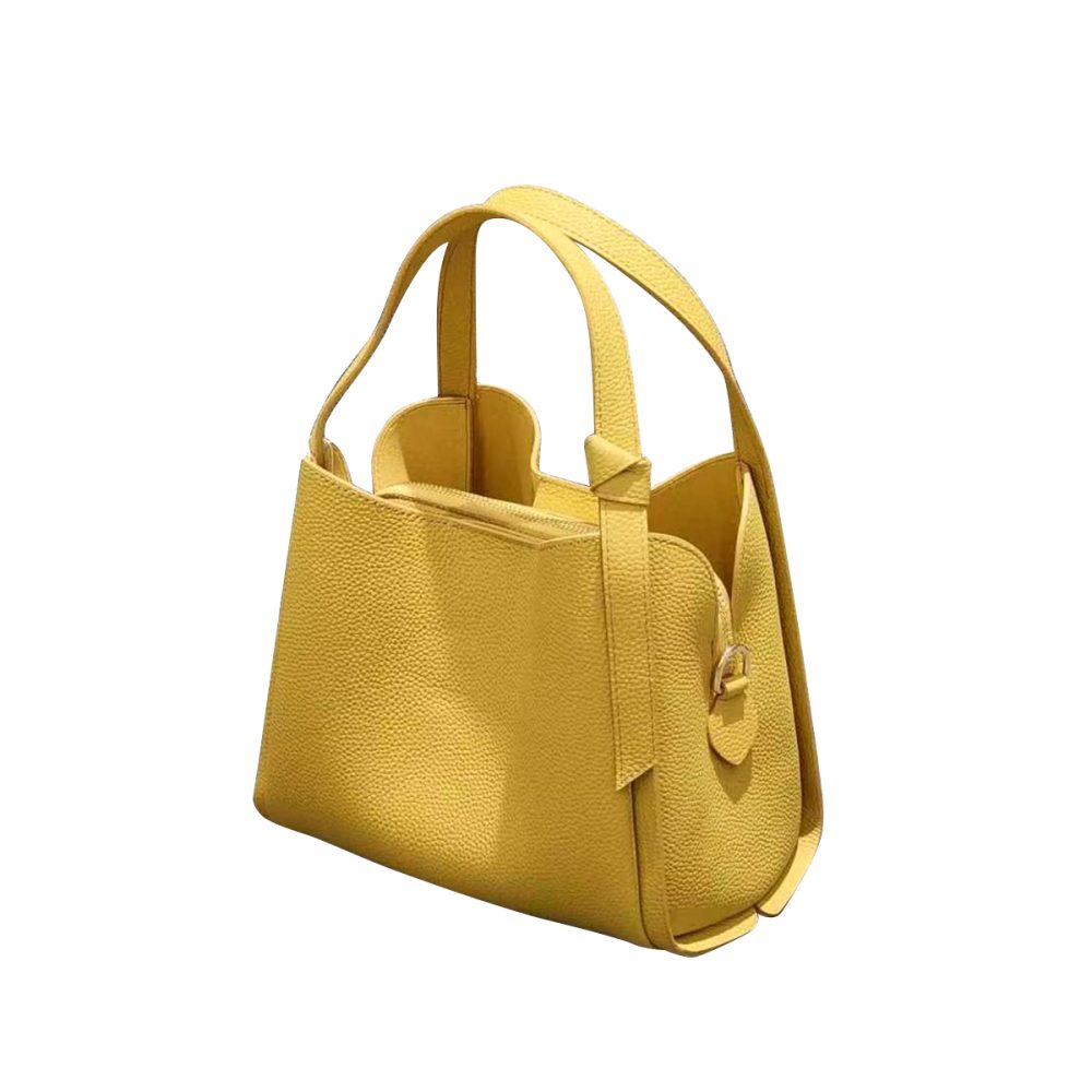 casual-minimalist-handbag