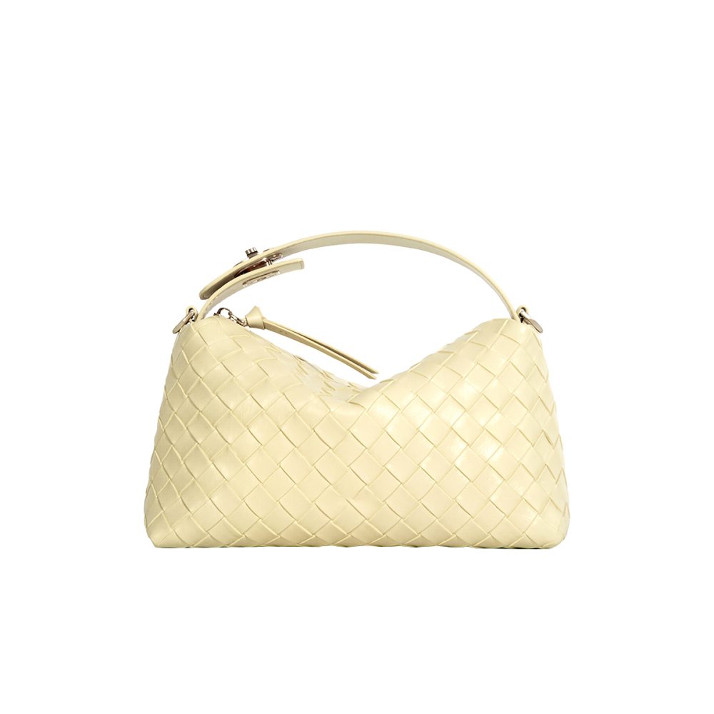 trendy-chain-crossbody-bag